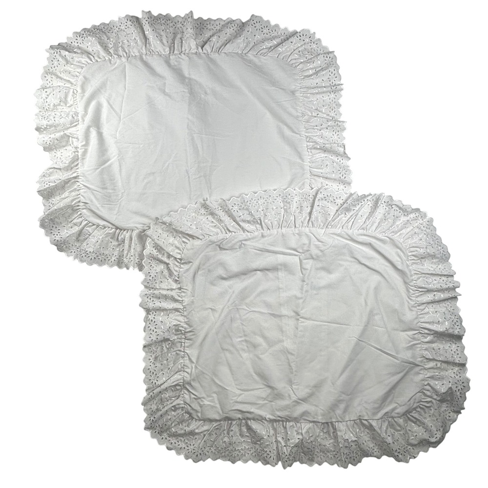 VTG Shabby Chic Coastal Cottagecore Pillow Shams White Eyelet Ruffles Dan River‎